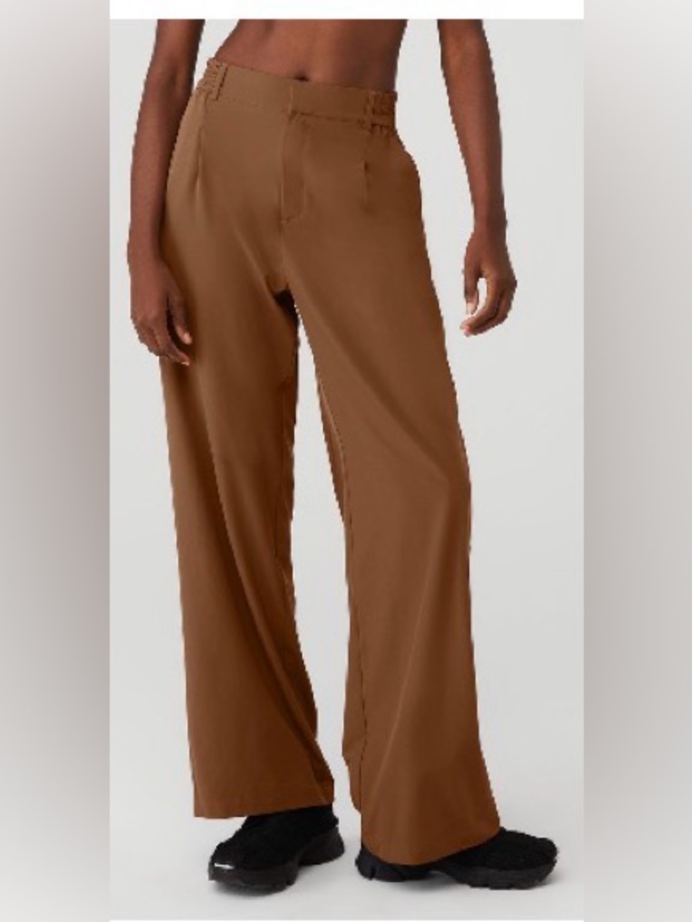 ALO Yoga High Waisted Pursuit Trouser in Cinnamon Brown